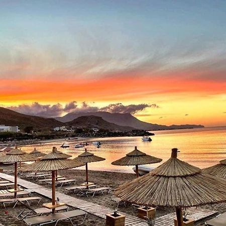 Mavros Molos Beach Rooms Kíssamos Exterior foto