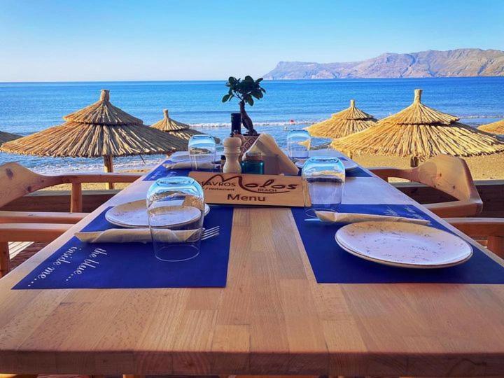Mavros Molos Beach Rooms Kíssamos Exterior foto