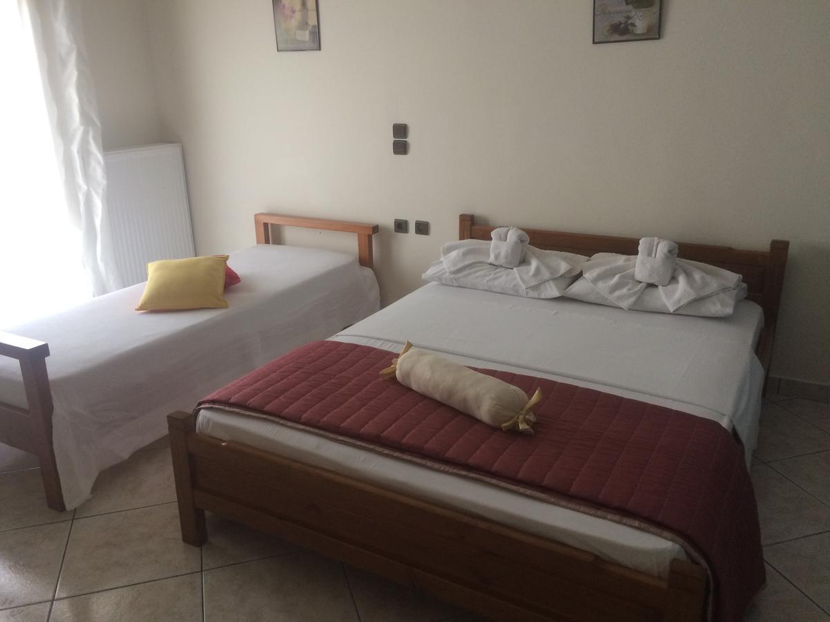 Mavros Molos Beach Rooms Kíssamos Exterior foto